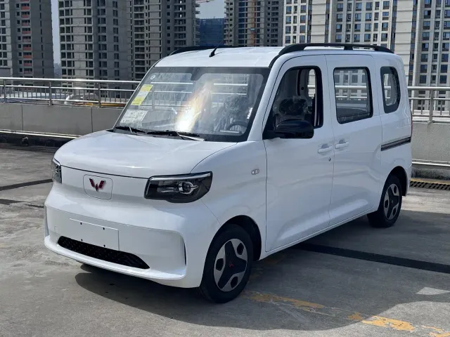 Фотография автомобиля — Wuling Zhiguang NEV