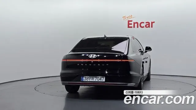 Hyundai Grandeur GN7 — Фото автомобиля 4