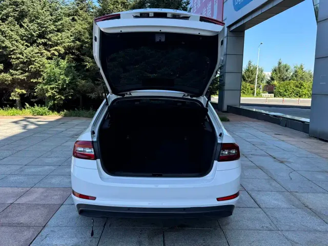 Skoda Octavia — Фото автомобиля 7