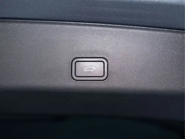 Geely Xingyue L — Фото автомобиля 17