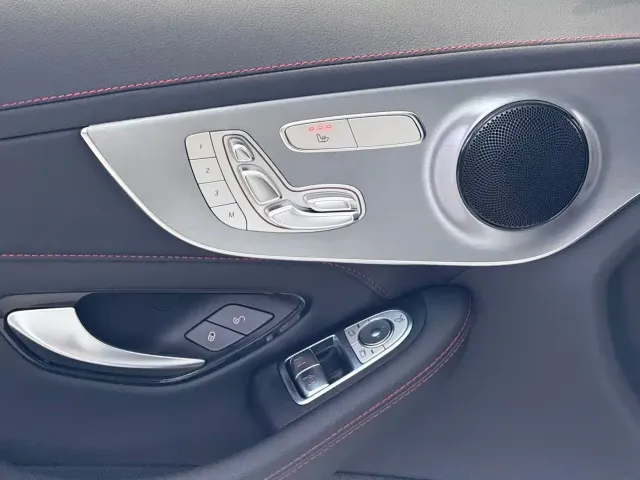 Mercedes-Benz C-Class — Фото автомобиля 8