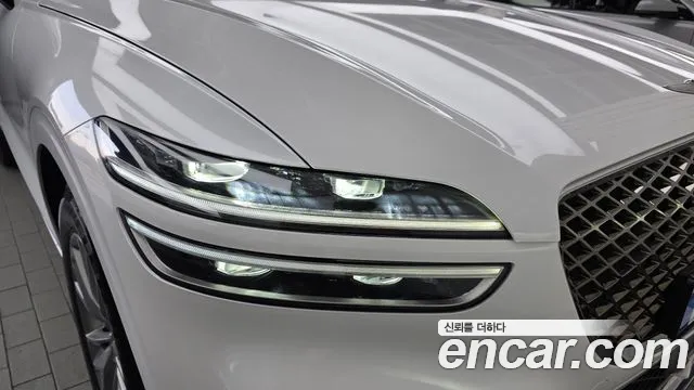 Genesis GV70 — Фото автомобиля 7