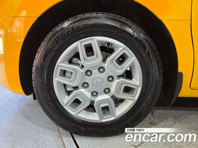 Hyundai Staria — Фото автомобиля 5