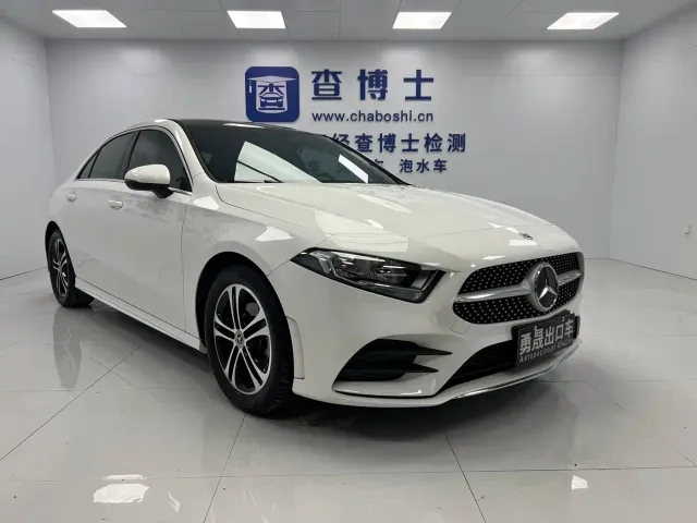 Mercedes-Benz A-Class — Фото автомобиля 3