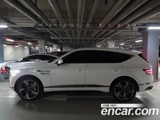 Genesis GV80 — Фото автомобиля 17