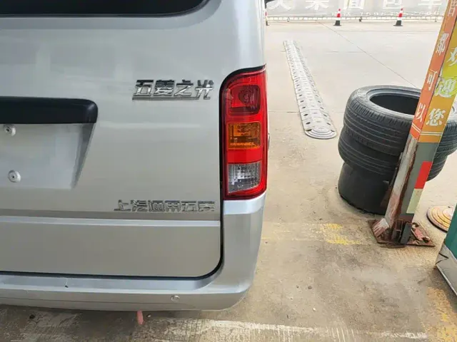 Wuling Zhiguang — Фото автомобиля 7