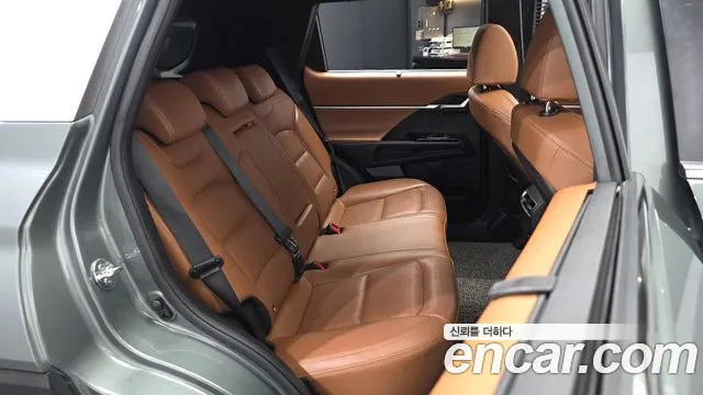 KG_Mobility_Ssangyong Torres Torres Бензин 1.5 2WD — Фото автомобиля 12