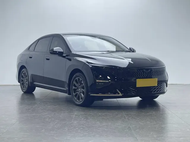 Wuling Starlight — Фото автомобиля 3