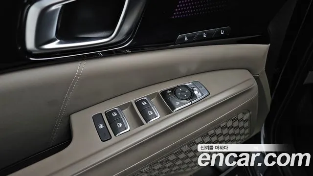 Kia Carnival Generation 4 — Фото автомобиля 18