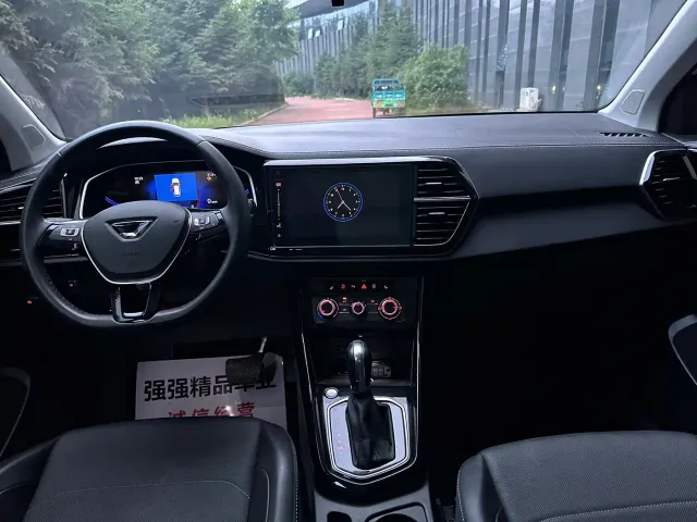 Jetta VS7 — Фото автомобиля 6