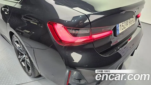 BMW 3-Series 3 серия (G20) 320i M Sport — Фото автомобиля 22