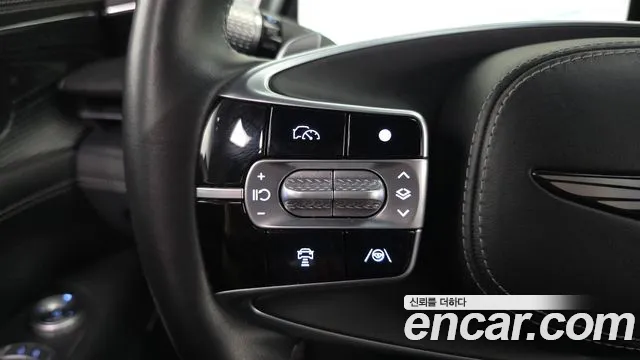 Genesis G90 Бензин 3.5 турбо AWD — Фото автомобиля 12