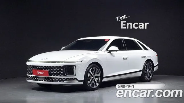 Фотография автомобиля — Hyundai Grandeur GN7
