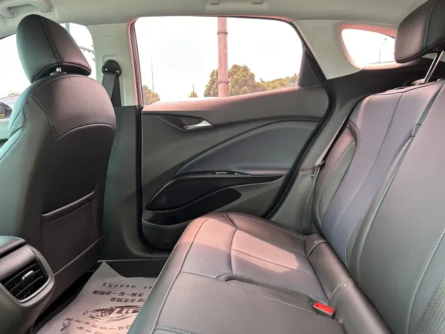 Buick Velite 6 — Фото автомобиля 19