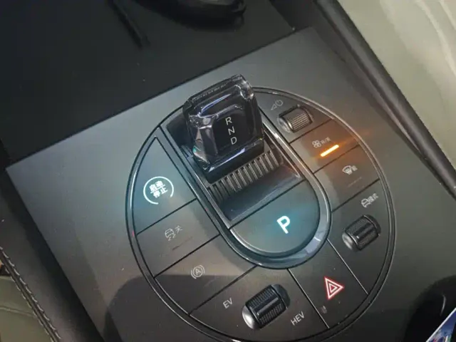 BYD Seal 06 — Фото автомобиля 16