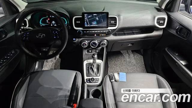 Hyundai Venue — Фото автомобиля 10