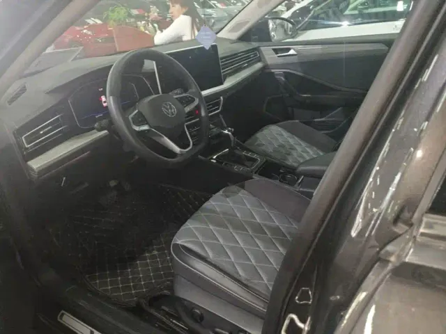 Volkswagen Sagitar — Фото автомобиля 14