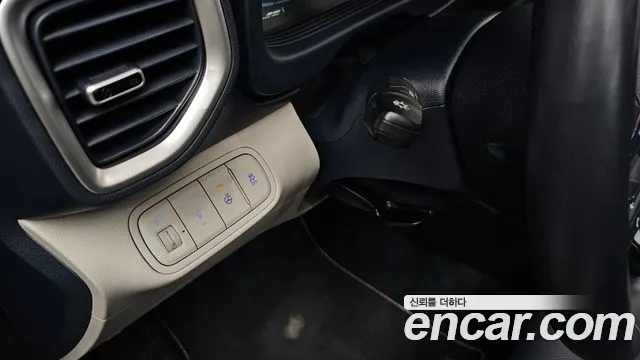 Hyundai Venue Venue 1.6 Flux — Фото автомобиля 17