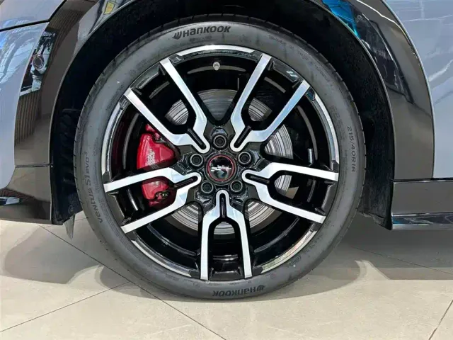 MINI John Cooper Works — Фото автомобиля 18
