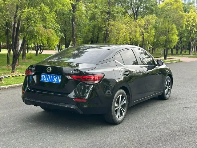 Nissan Sylphy — Фото автомобиля 6