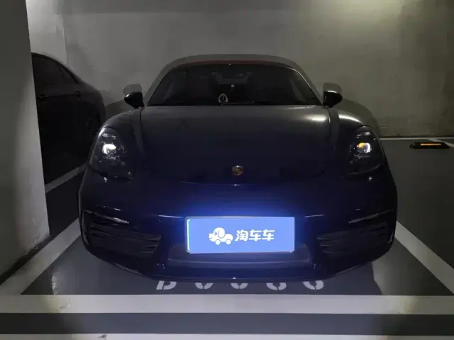 Porsche 718 — Фото автомобиля 2