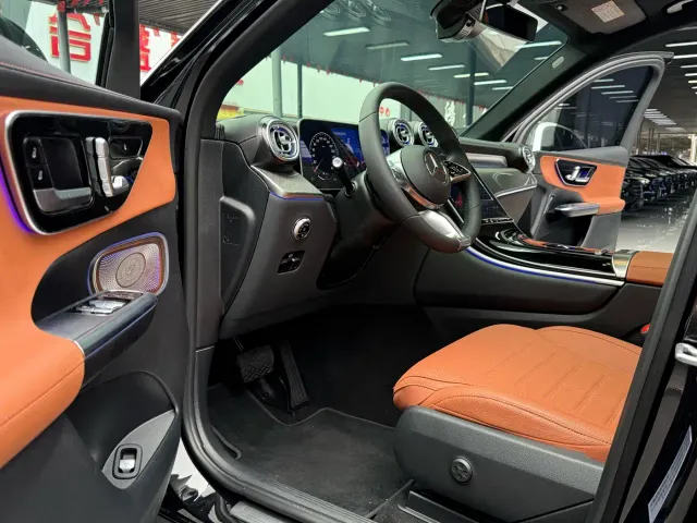 Mercedes-Benz Mercedes-Benz GLC 2024 GLC 260 L 4MATIC Dynamic 5-seater — Фото автомобиля 7
