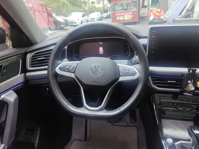 Volkswagen Tayron GTE Plug-in Hybrid — Фото автомобиля 15