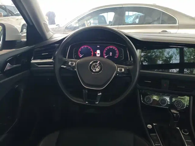 Volkswagen Sagitar — Фото автомобиля 6