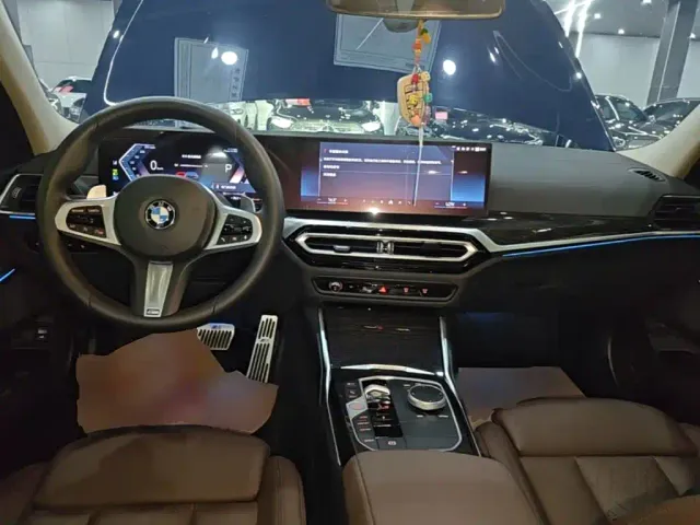 BMW 3 Series — Фото автомобиля 9