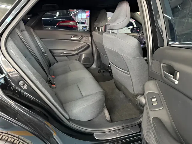Toyota Avalon — Фото автомобиля 12