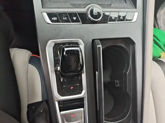 Wey Macchiato DHT — Фото автомобиля 13