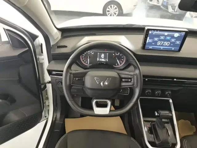 Wuling Xingchi — Фото автомобиля 10