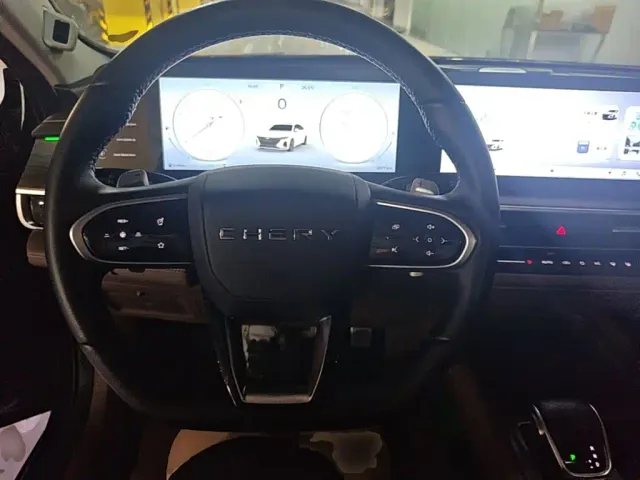 Chery Arrizo 8 — Фото автомобиля 10