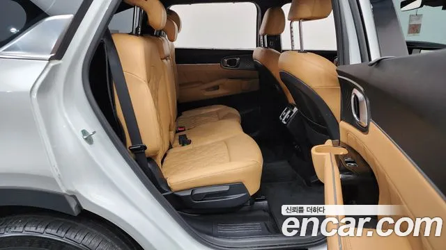 Kia Sorento Sorento 4-е поколение Бензин 2.5T 4WD — Фото автомобиля 12