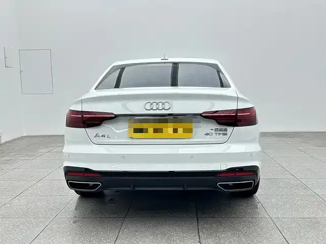 Audi A4L — Фото автомобиля 5