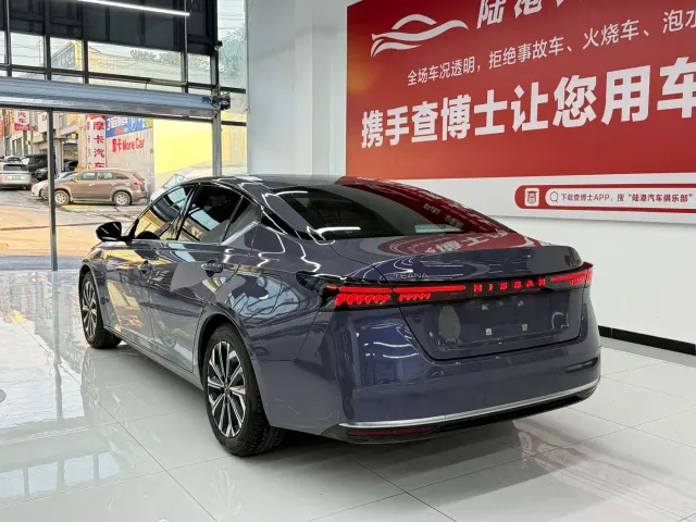 Nissan Teana — Фото автомобиля 16