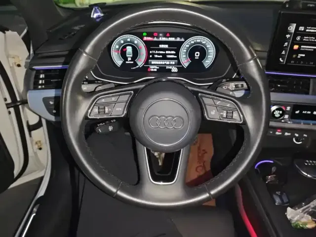 Audi A4L — Фото автомобиля 15