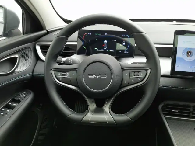 BYD Seal 05 DM-i — Фото автомобиля 11