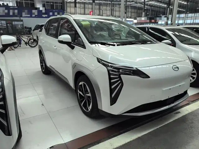 GAC Aion Y — Фото автомобиля 3