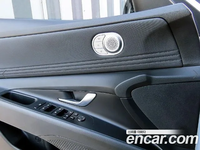 Hyundai Avante — Фото автомобиля 11