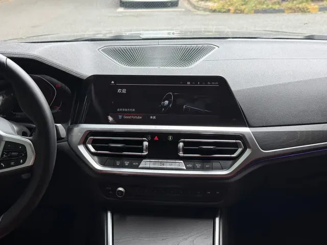 BMW 3 Series — Фото автомобиля 22