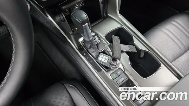Honda Accord Accord 10 поколение 1.5 Turbo — Фото автомобиля 8