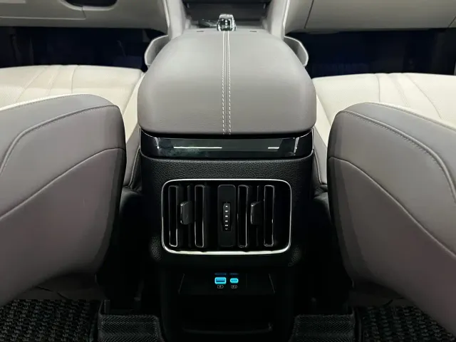 BYD Song PLUS — Фото автомобиля 13