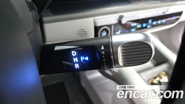 Hyundai Ioniq 6 — Фото автомобиля 9