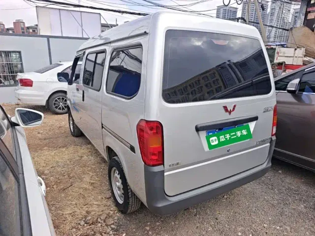 Wuling Zhiguang — Фото автомобиля 4