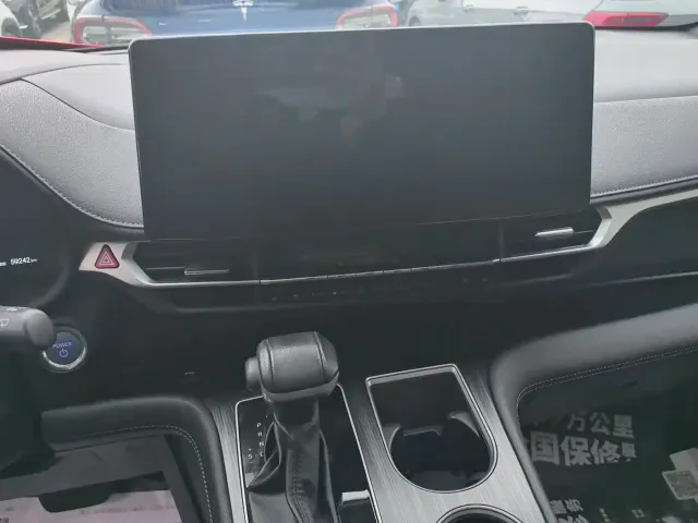 Toyota Sienna — Фото автомобиля 12