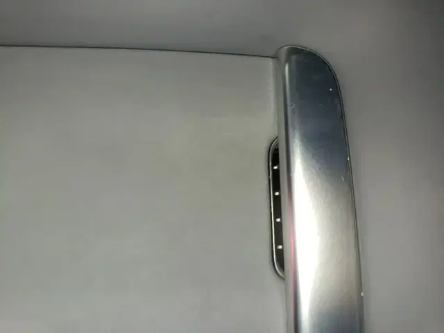 Xiaomi YU7 — Фото автомобиля 8