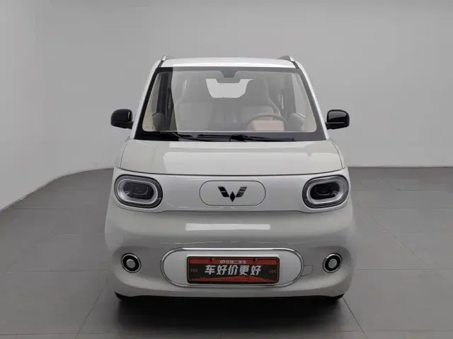 Wuling Hongguang Mini EV — Фото автомобиля 3