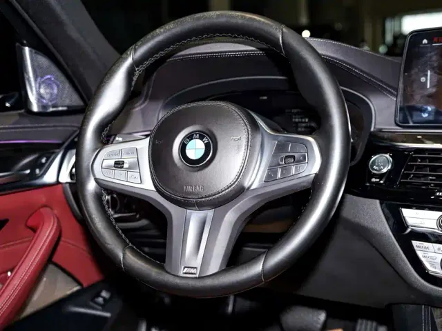 BMW 5 Series — Фото автомобиля 15