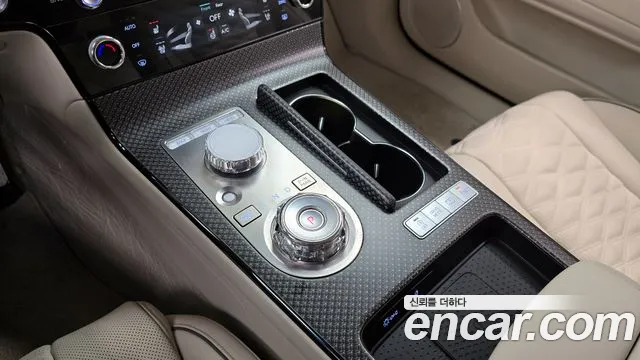 Genesis G80 Бензин 3.5 турбо AWD — Фото автомобиля 9